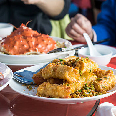 close up people eating chinese foods seafood at a chinese restaurant in chinatwon